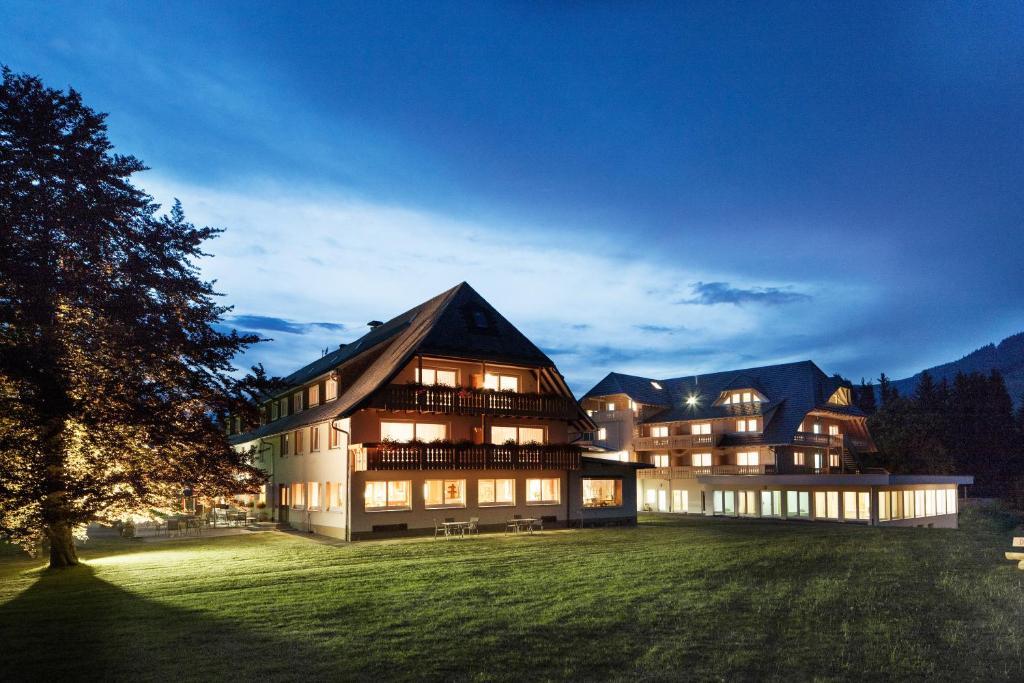 Hotel Roessle Bernau im Schwarzwald Extérieur photo